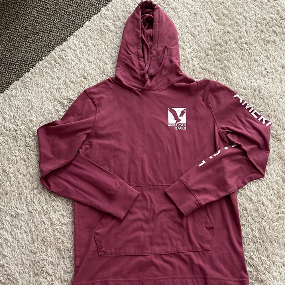 American Eagle hooded T-shirt